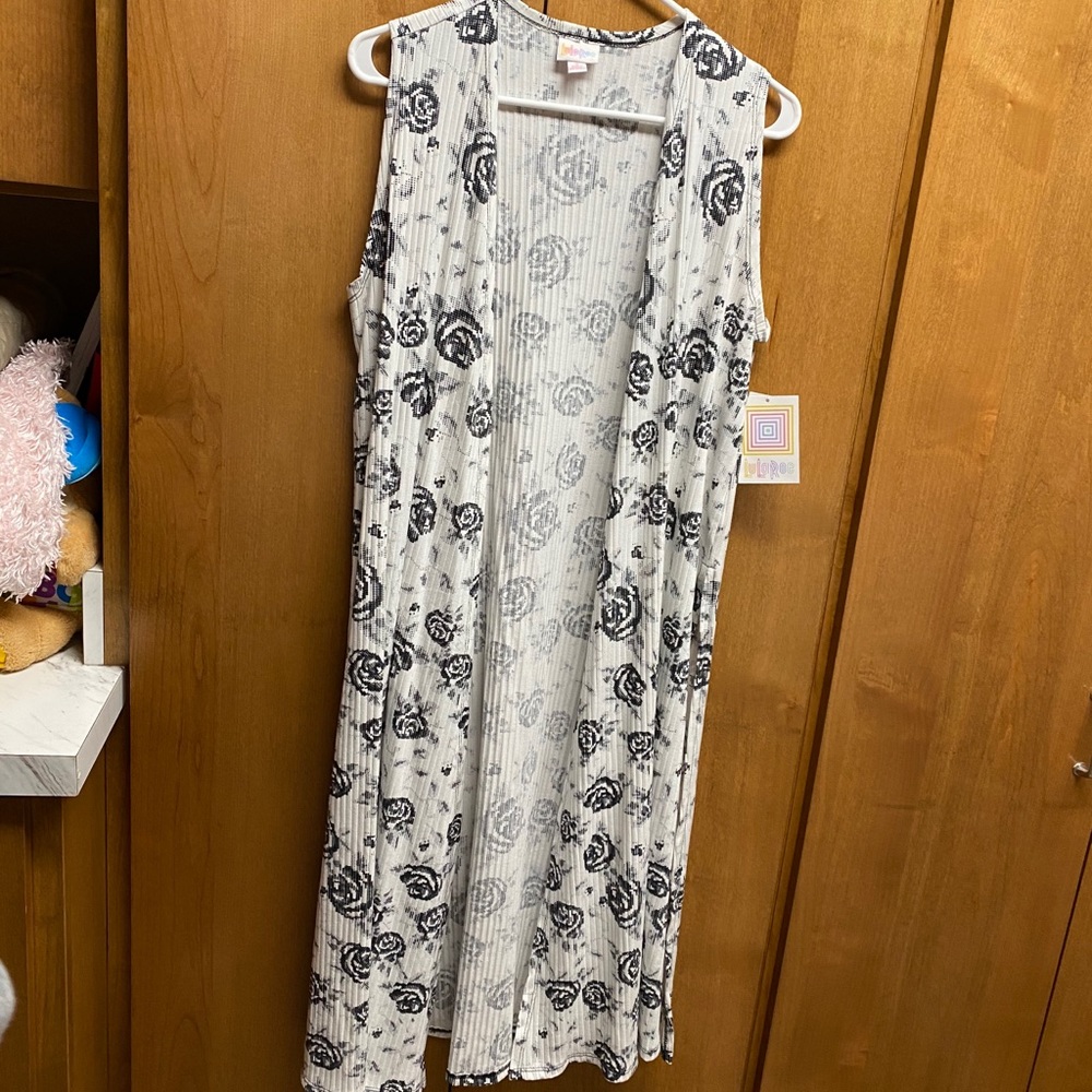 NWT LuLaRoe Longline Vest